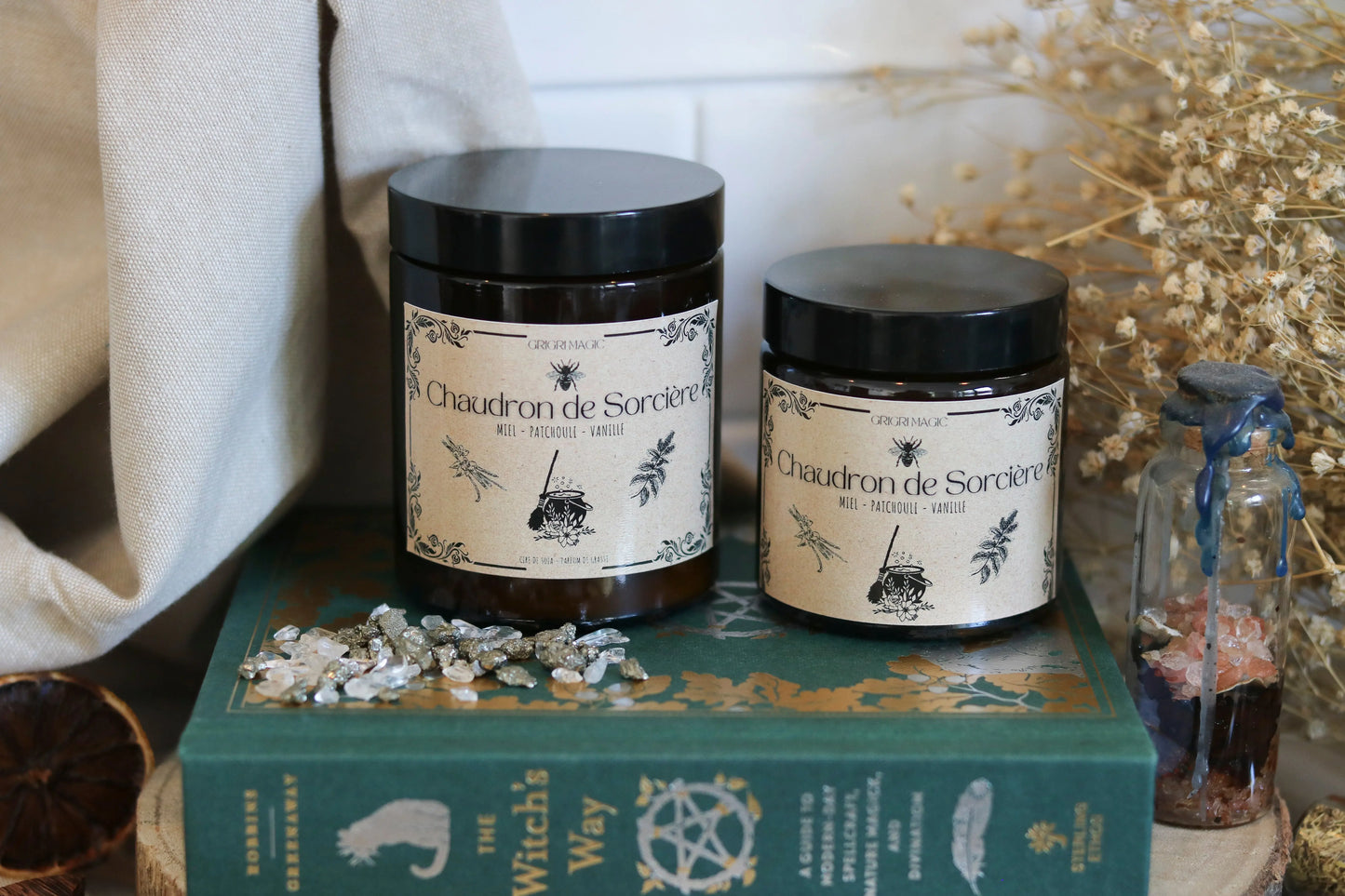 Witch's Cauldron 🌙 Honey, Patchouli & Vanilla