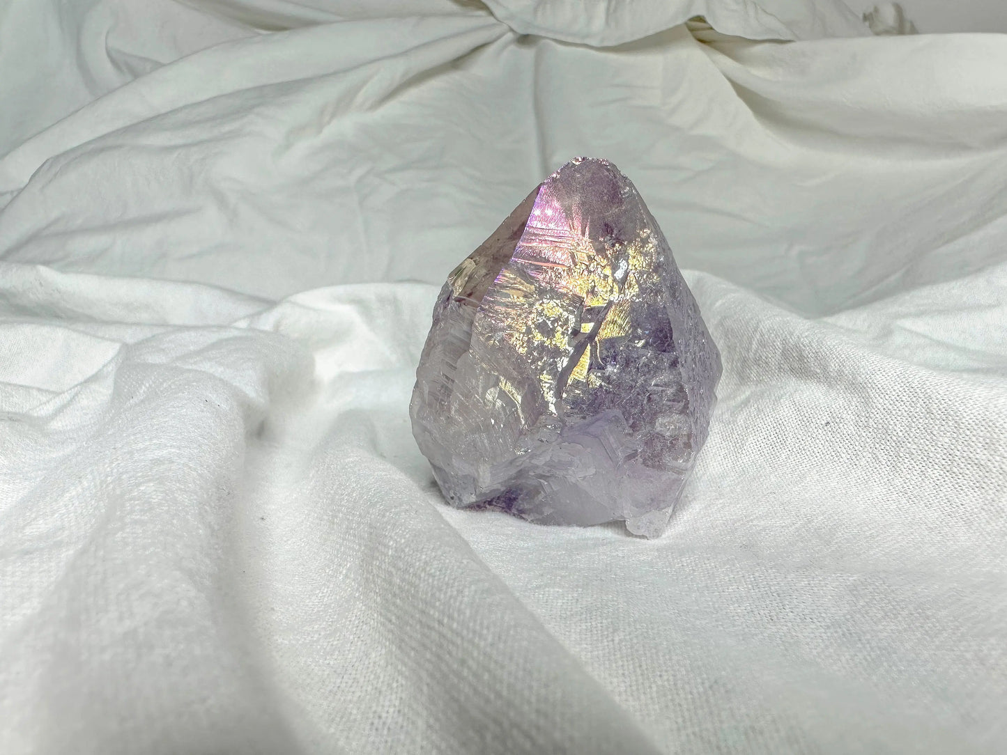 Quartz Aura 🌙 Pointe en Améthyste Métallisée