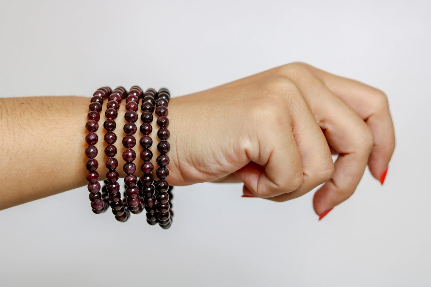 Red Garnet beaded bracelet 🌟 Protection Balance Courage