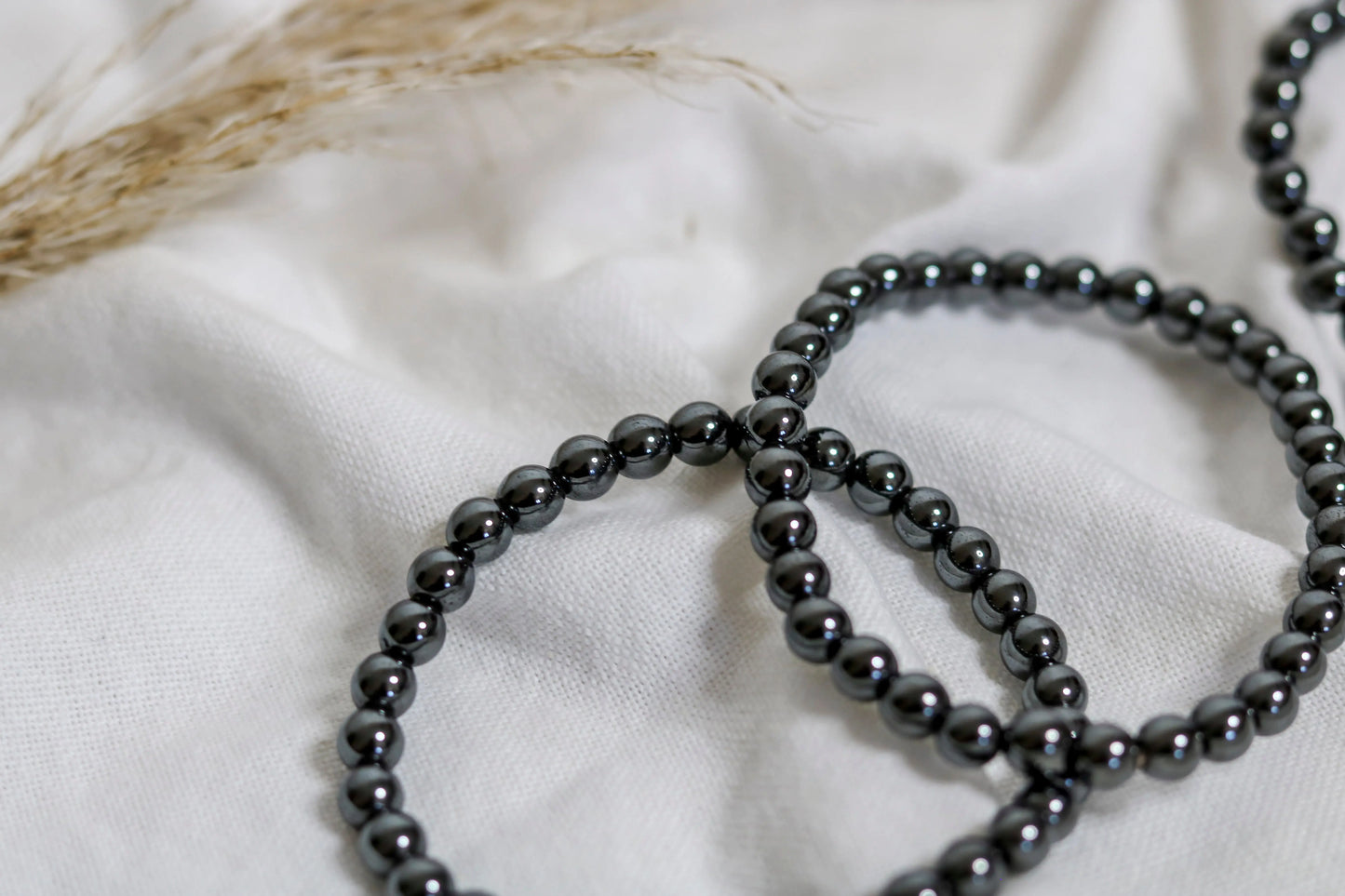 Hematite beaded bracelet 🌟 Protection Confidence Harmony