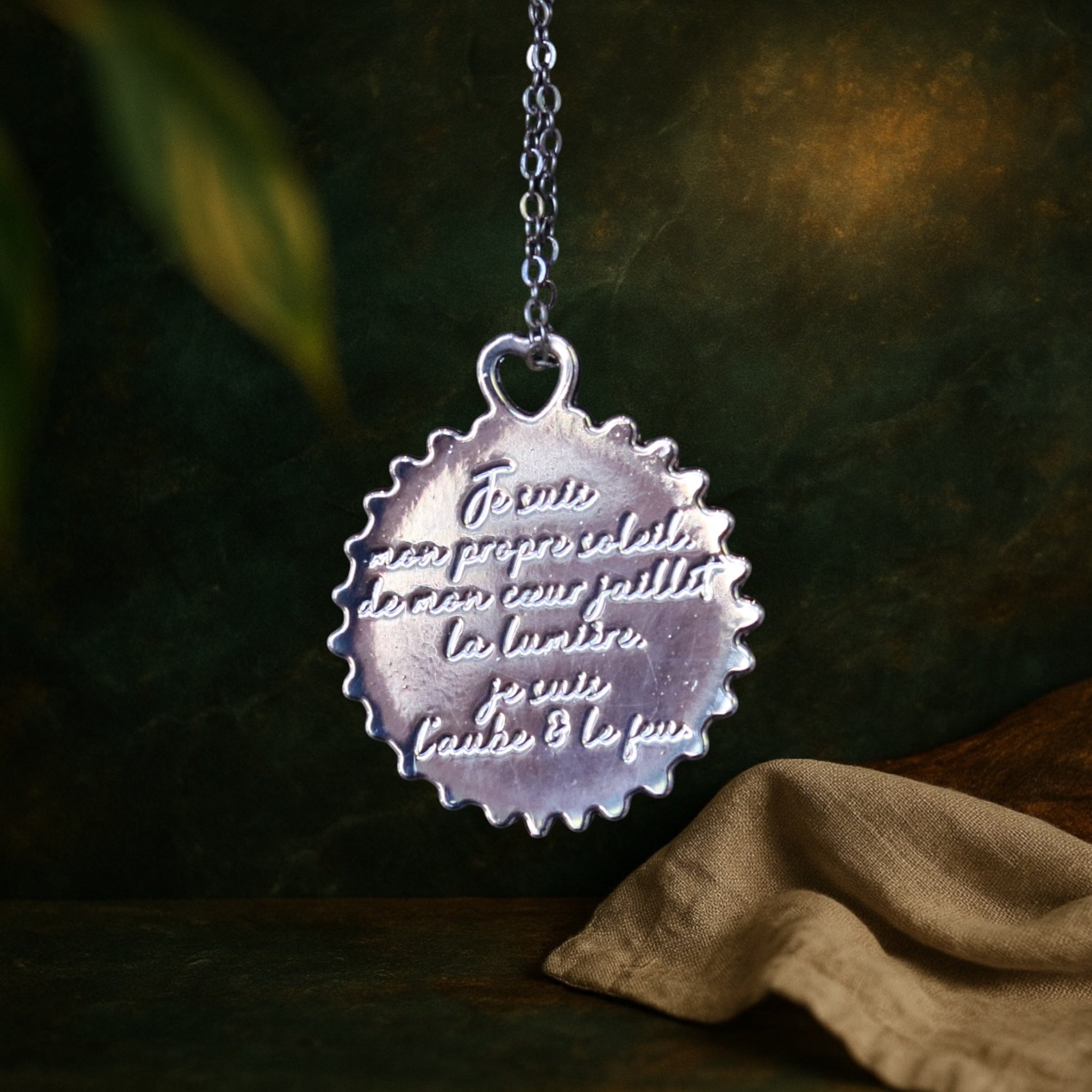 Collier Soleil - Talisman de lumière et d’énergie créatrice