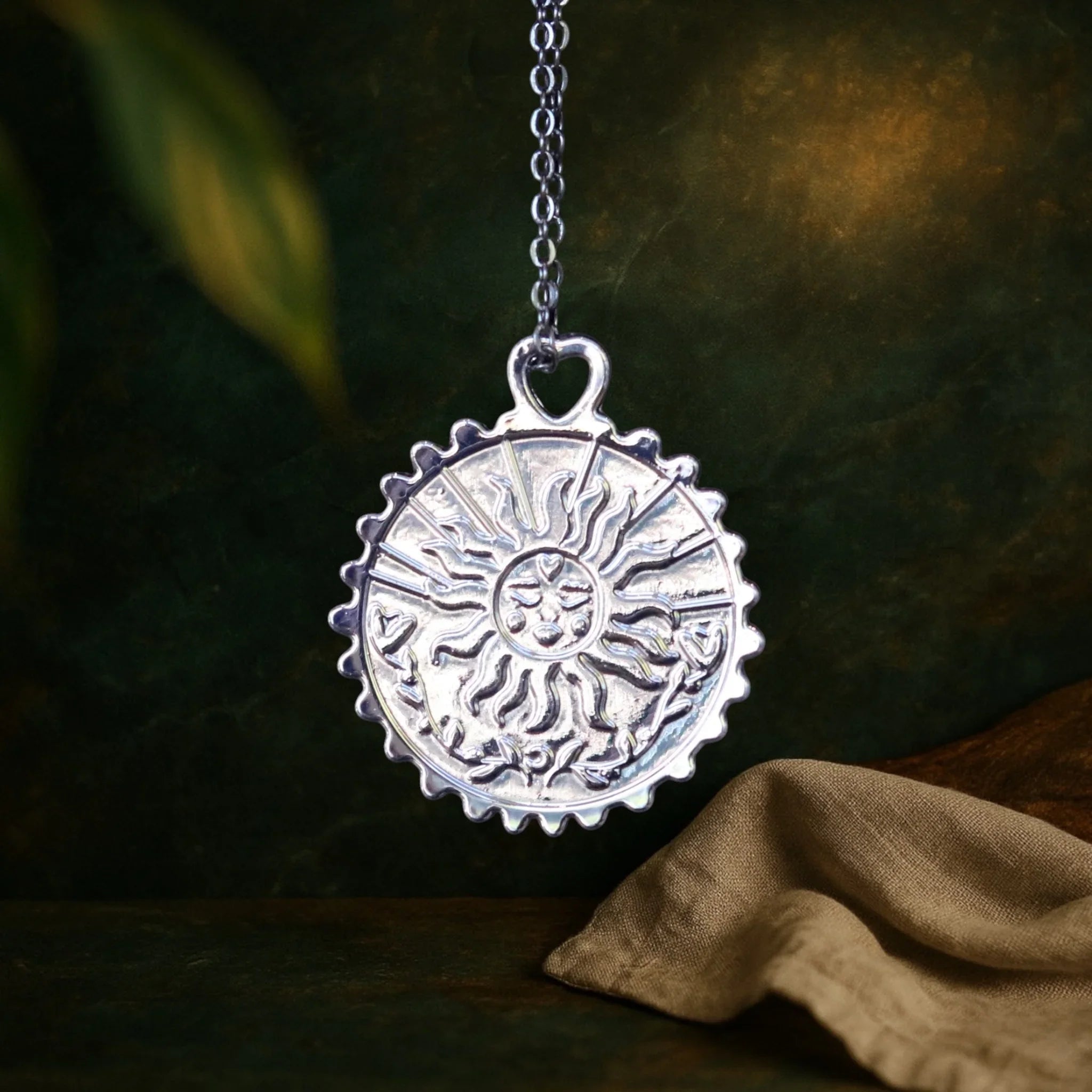 Collier Soleil - Talisman de lumière et d’énergie créatrice - GrigriMagic